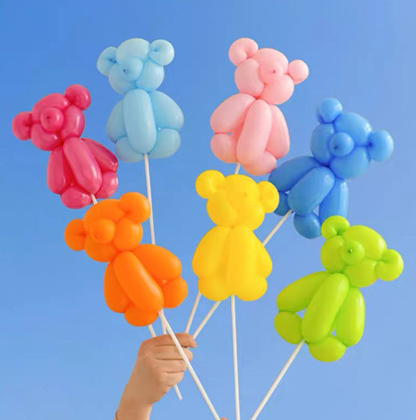 Latex globoak modelatzea